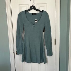 Urban outfitters long sleeve blouse